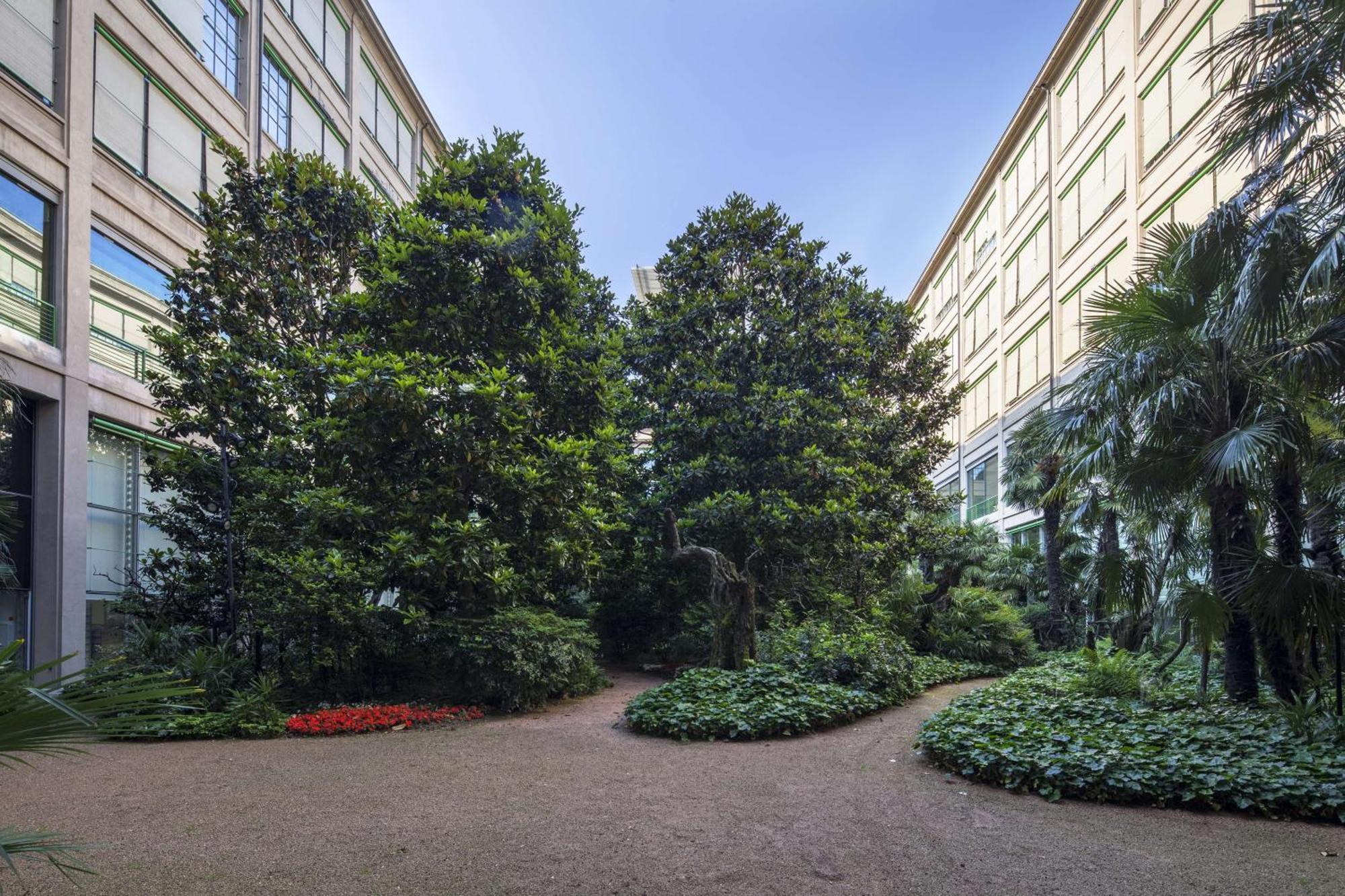Nh Torino Lingotto Congress Hotel Exterior photo