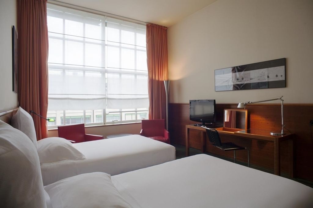 Nh Torino Lingotto Congress Hotel Room photo